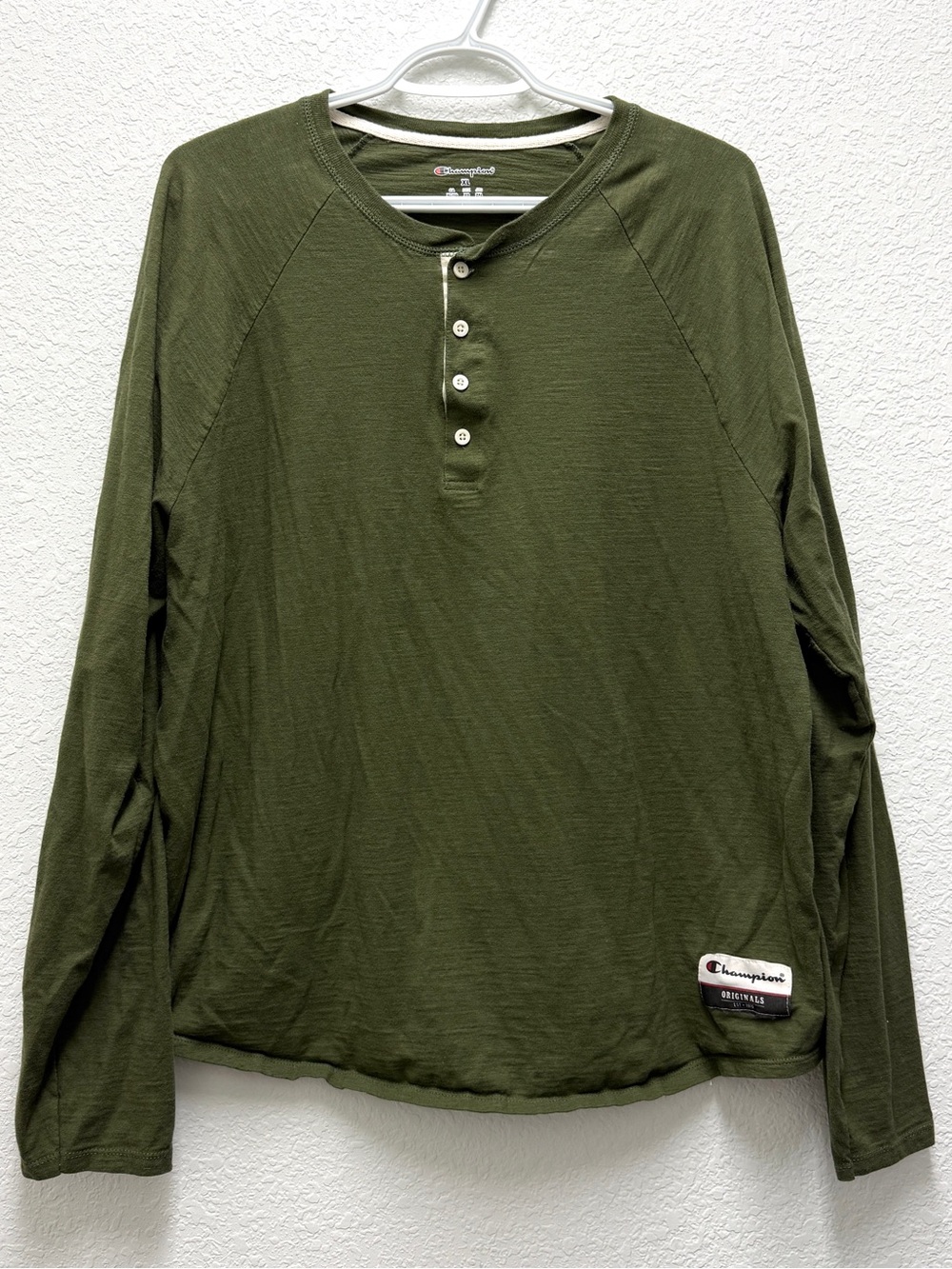Champion Originals Men’s XL Green Long Sleeve Henley Shirt with Patch Logo